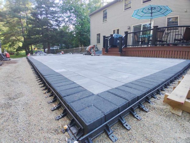 Reliable landscaper near Derry NH for patio hardscaping.