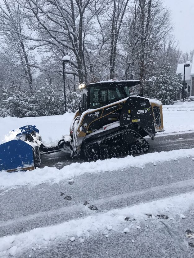 Snow Removal, Snow Plowing and Snow Management for a Commercial Client