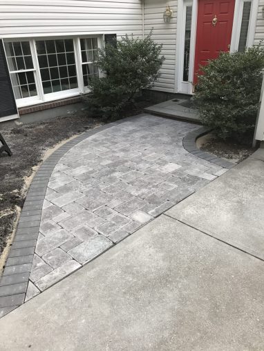 Hardscaping Walkway Installation for a Residential Client
