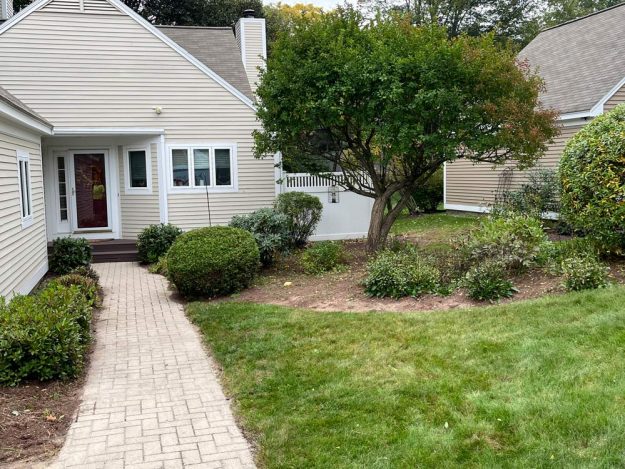 Reliable landscaper near Manchester NH for hydroseeding.