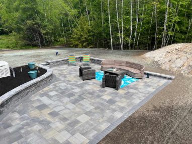Reliable landscaper near Fremont NH for residential patio and wall install.