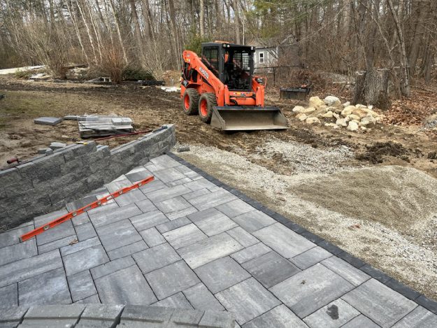 MTN Landscaping Inc Patio Retaining Wall Project